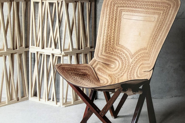 Cadeira Kanga, de Ricardo van Steen, combina releitura e inventividade